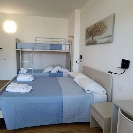 Edera Hall Inclusive *