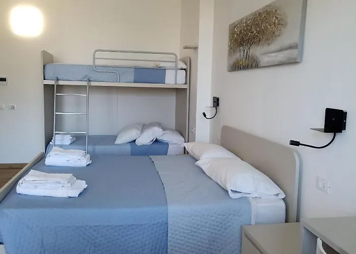 Edera Hall Inclusive *